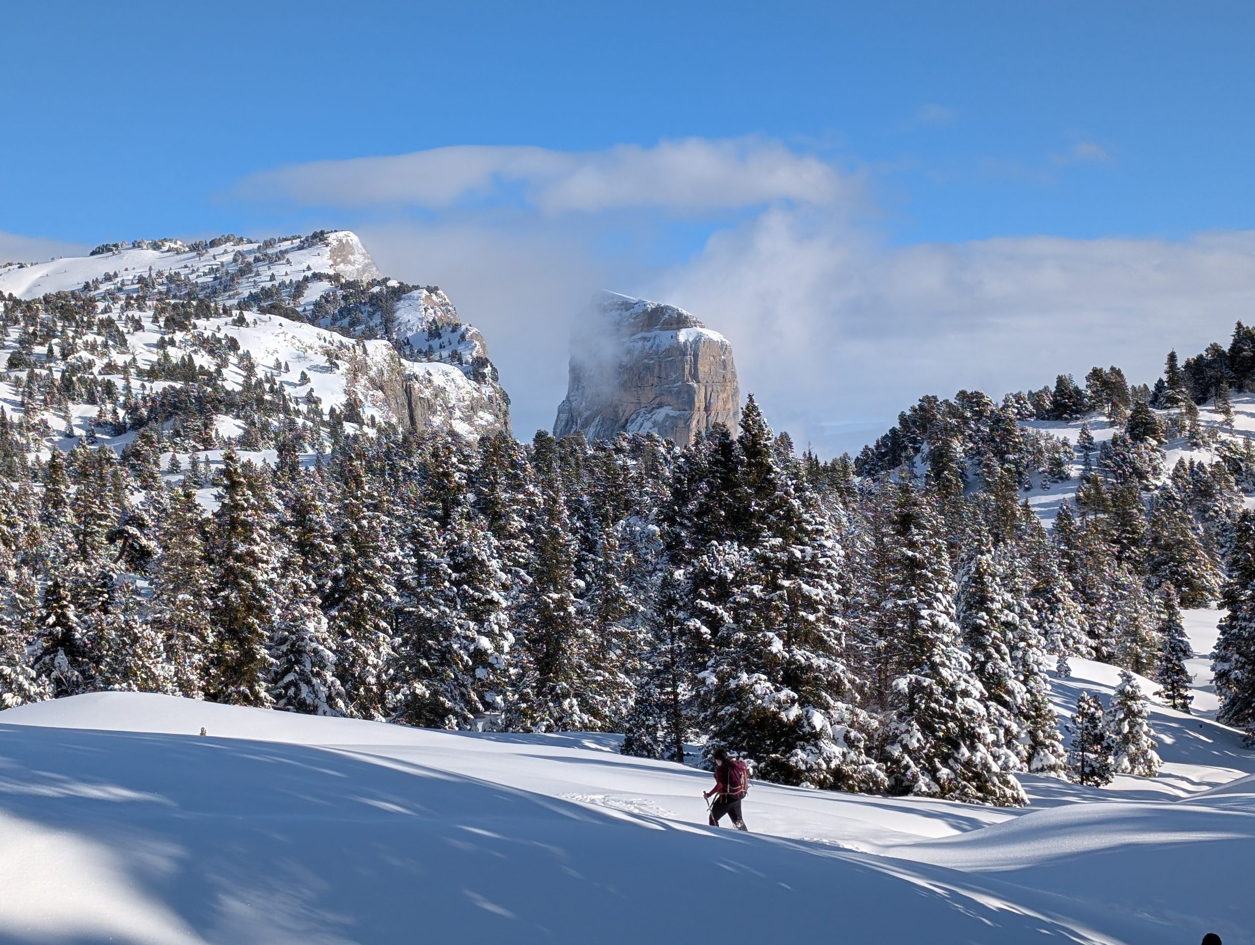 trek dans le Vercors, en hiver avec un guide Grand Angle